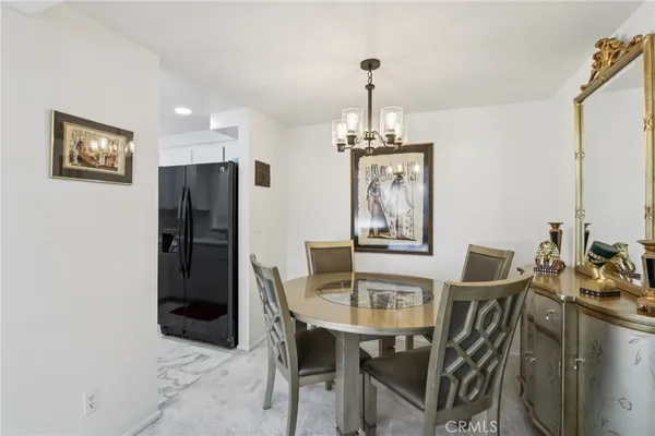 $489,999 | 23605 Del Monte Dr., Unit 252, Valencia, CA 91355