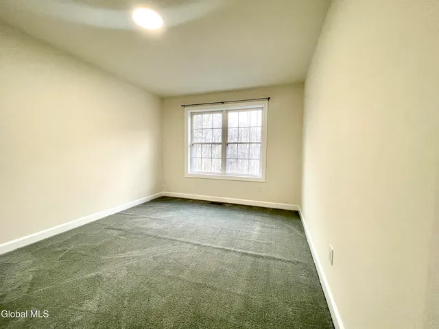 $3,600 | 11 Poplar Drive, Unit B, Halfmoon, NY 12065