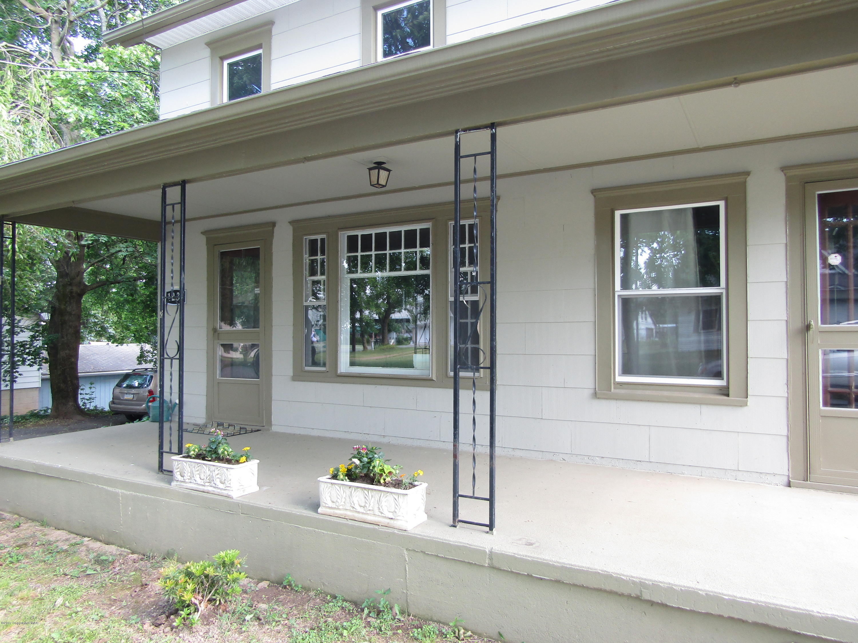 1231 Main Road Lehighton, PA 18235 - Photo 30 of 42 FRONT PORCH