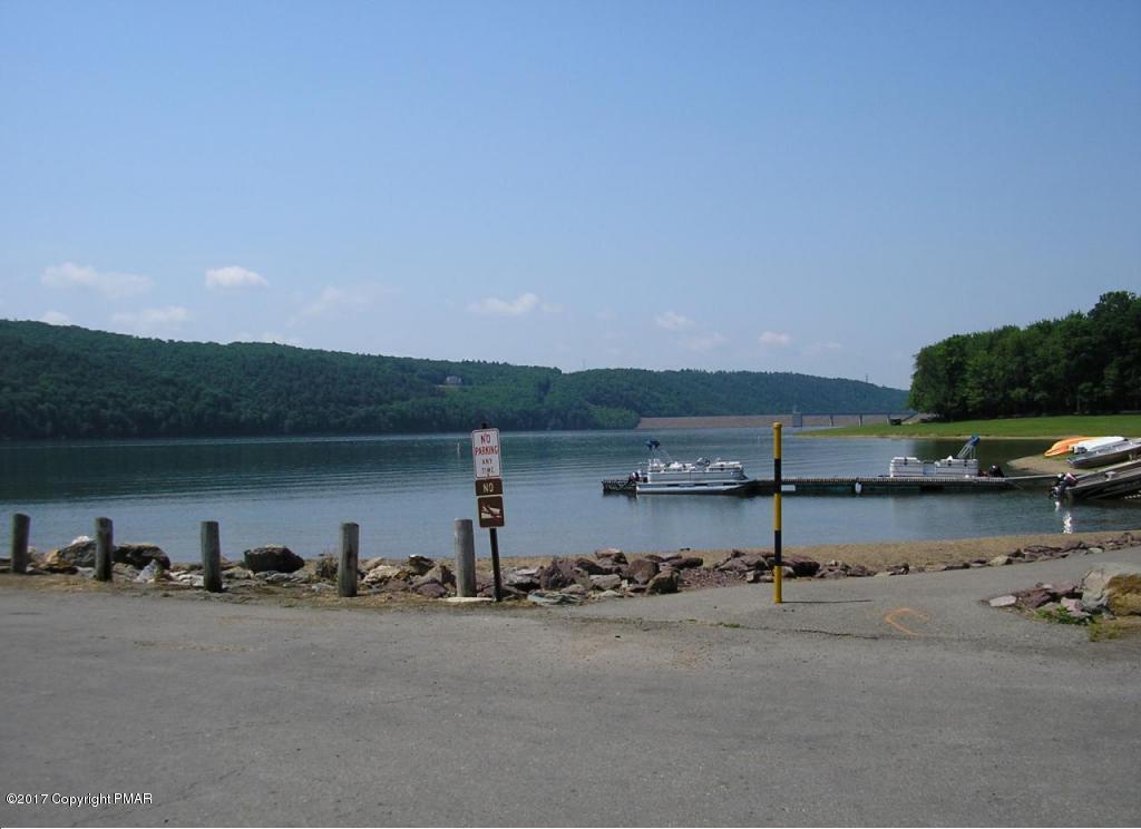 1231 Main Road Lehighton, PA 18235 - Photo 41 of 42 BOAT RENTAL