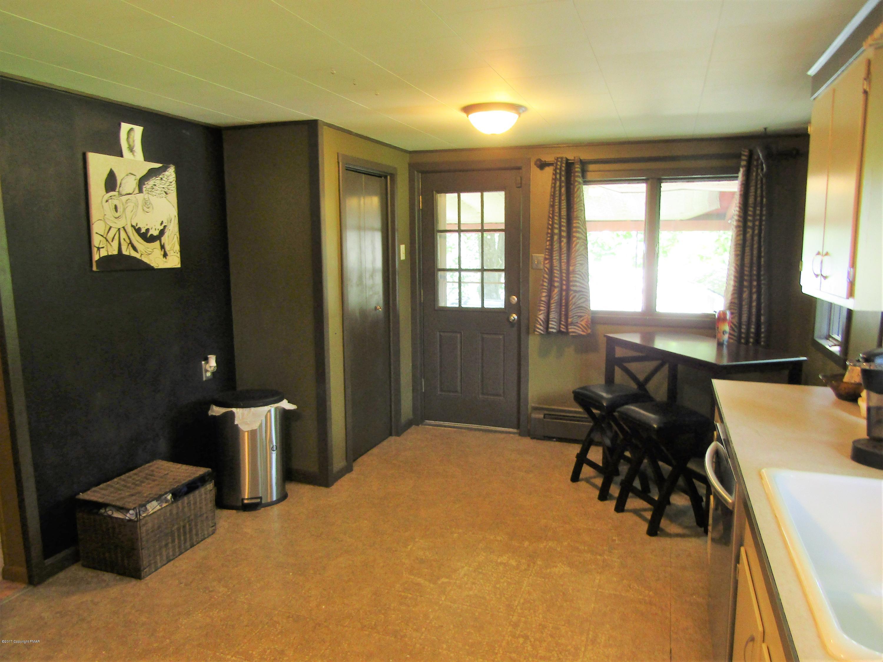 1231 Main Road Lehighton, PA 18235 - Photo 6 of 42 OTHER HALF OF KITCHEN