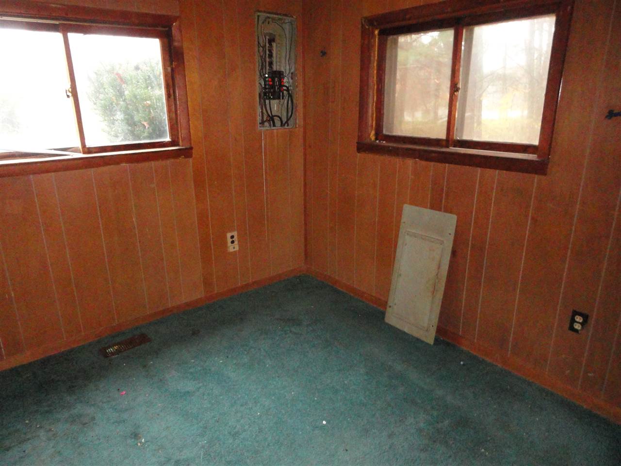 4225 North Woodruff Road Weidman, MI 48893 - Photo 15 of 18 1839913-14.JPG
