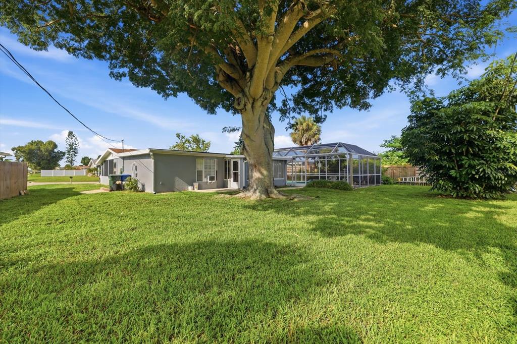 134 Paddington Road Venice, FL 34293 - Photo 34 of 38