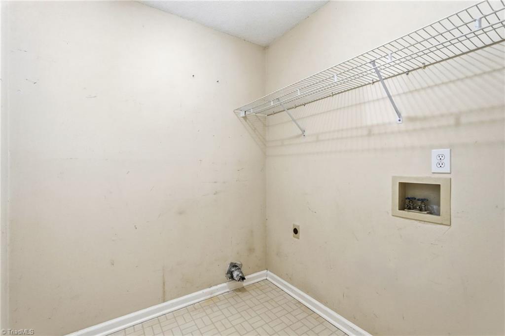 4331 Kinnamon Road Winston-Salem, NC 27103 - Photo 23 of 46