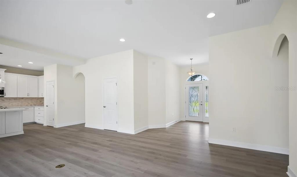 8 Kaiser Place Palm Coast, FL 32164 - Photo 12 of 36