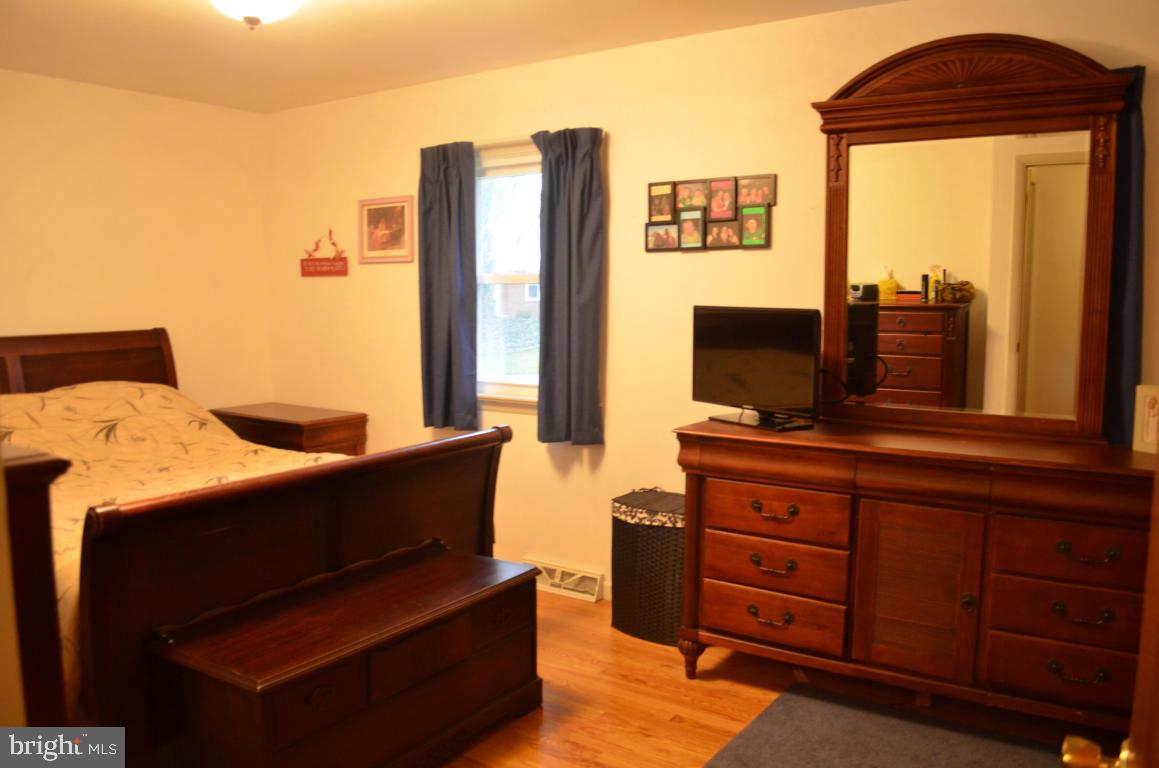 77 Quaker Hills Road Lancaster, PA 17603 - Photo 13 of 23 Gallery Image 13