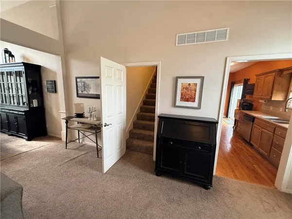 $350,000 | 2611 Andrew Court, St. Joseph, MO 64503