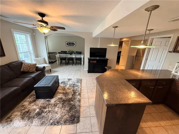 $350,000 | 2611 Andrew Court, St. Joseph, MO 64503