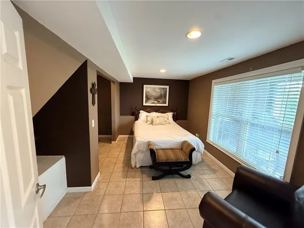 $350,000 | 2611 Andrew Court, St. Joseph, MO 64503