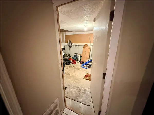 $350,000 | 2611 Andrew Court, St. Joseph, MO 64503