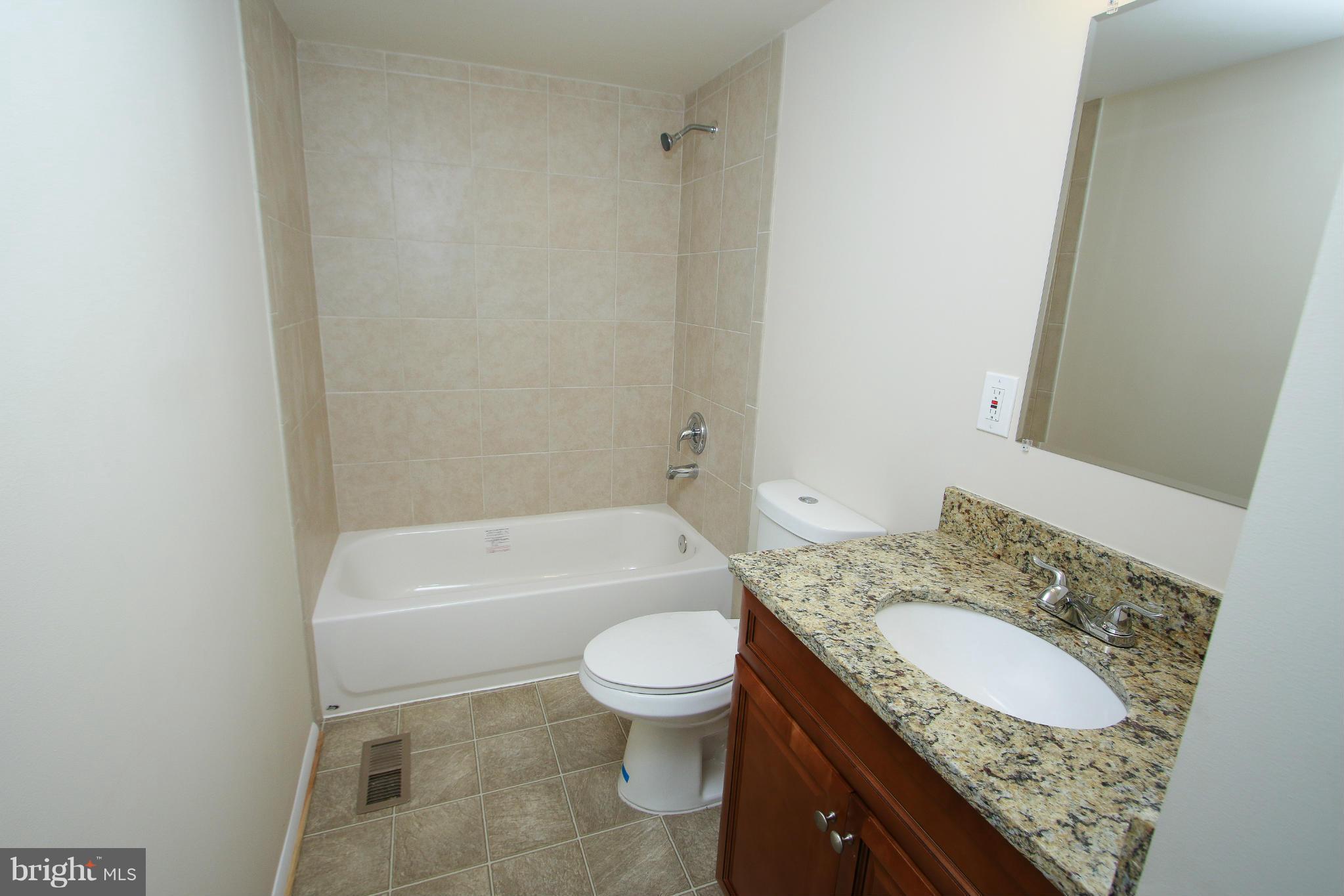 8454 Rippled Creek Court Springfield, VA 22153 - Photo 19 of 25 Bath