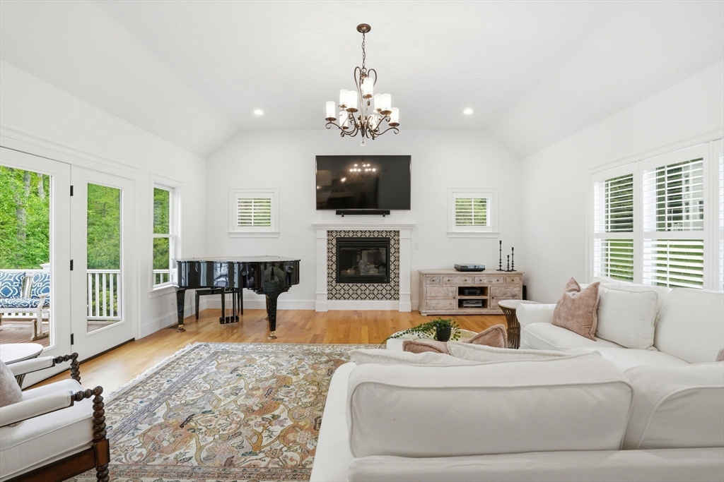 15 Curtis Farm Road Norwell, MA 02061 - Photo 7 of 40 Gallery Image 7