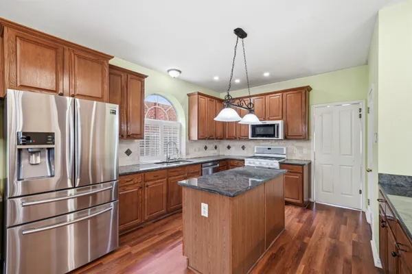 $2,999 | 2412 Cloud Peak Lane, Round Rock, TX 78681