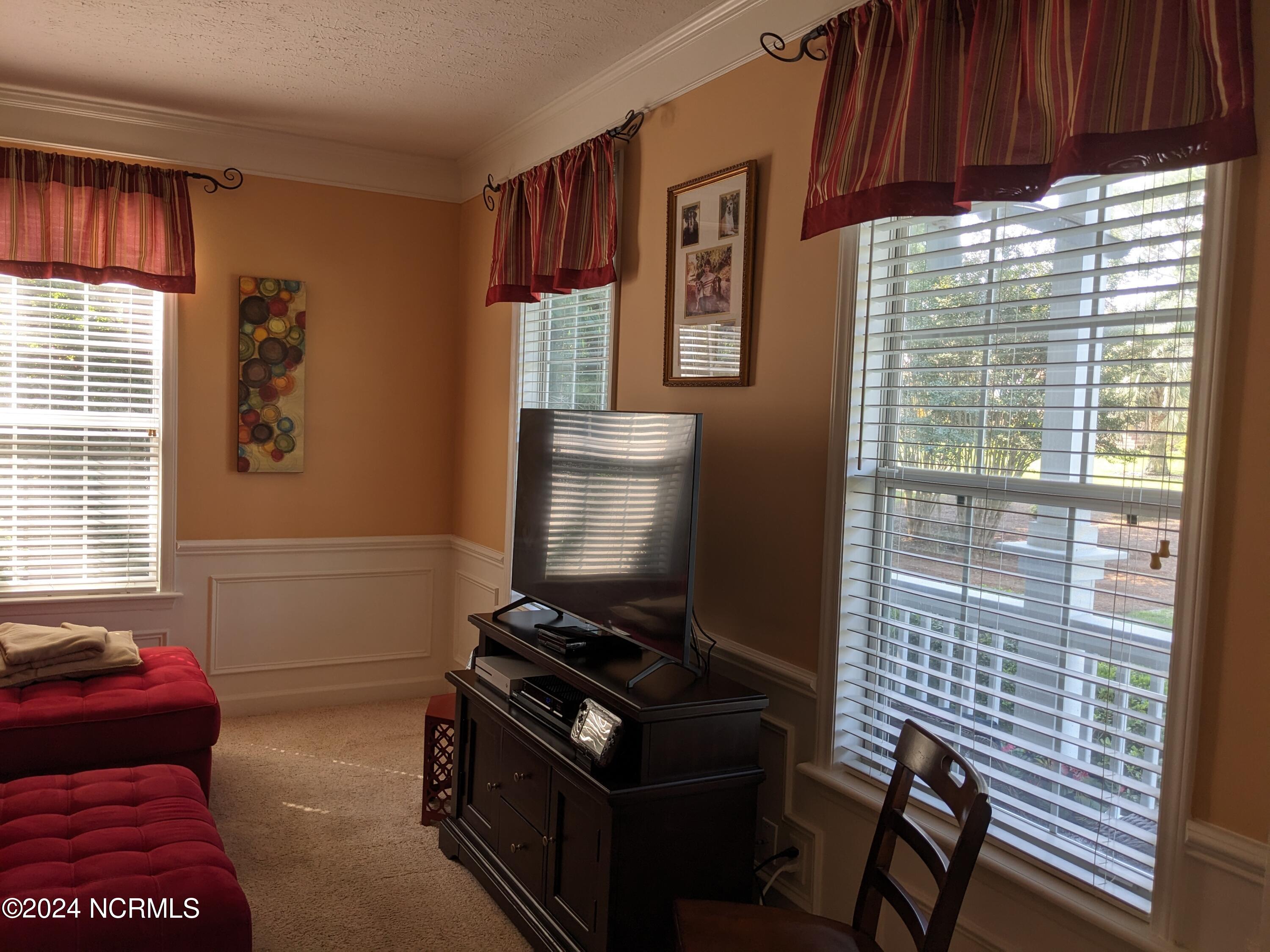 6731 Creek Ridge Road Wilmington, NC 28411 - Photo 8 of 36 Formal Living