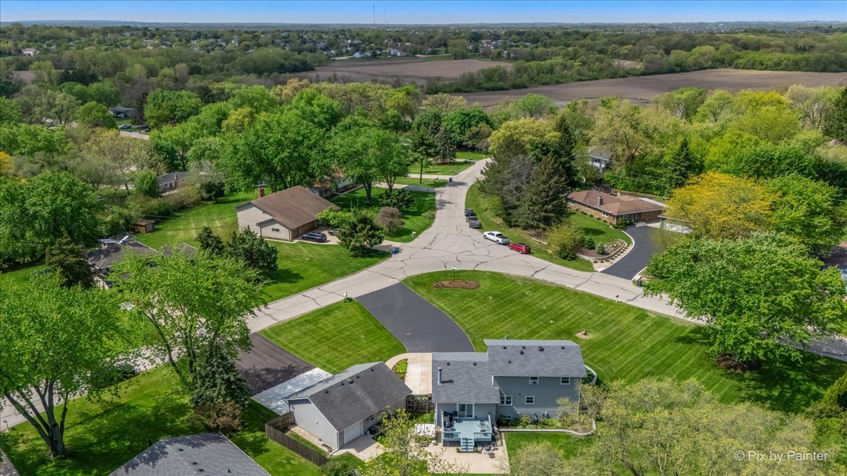 37W150 Olwin Avenue Elgin, IL 60124 - Photo 13 of 48