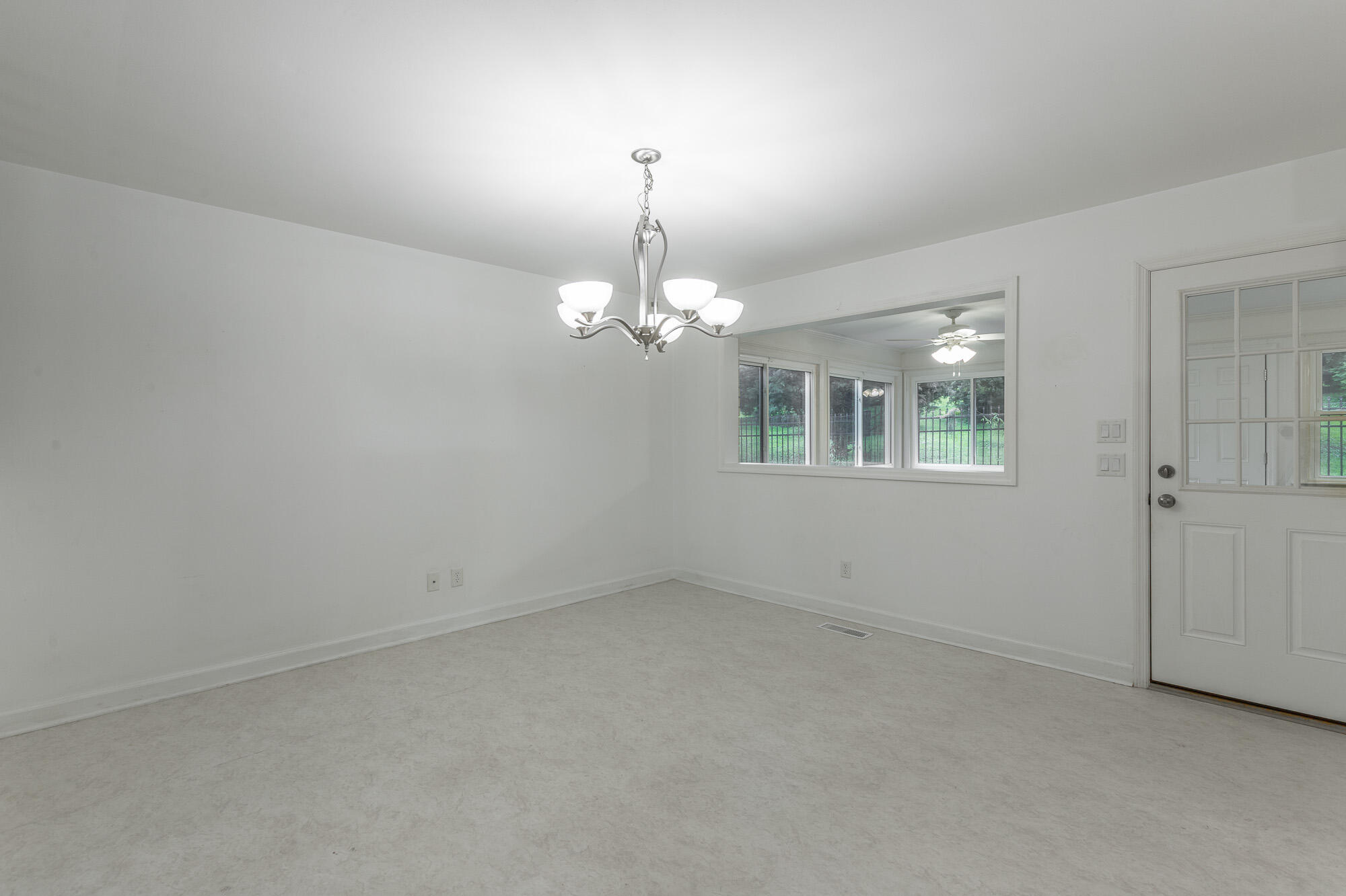 2046 North Concord Road Chattanooga, TN 37421 - Photo 11 of 101 2046 North Concord Road HD-102