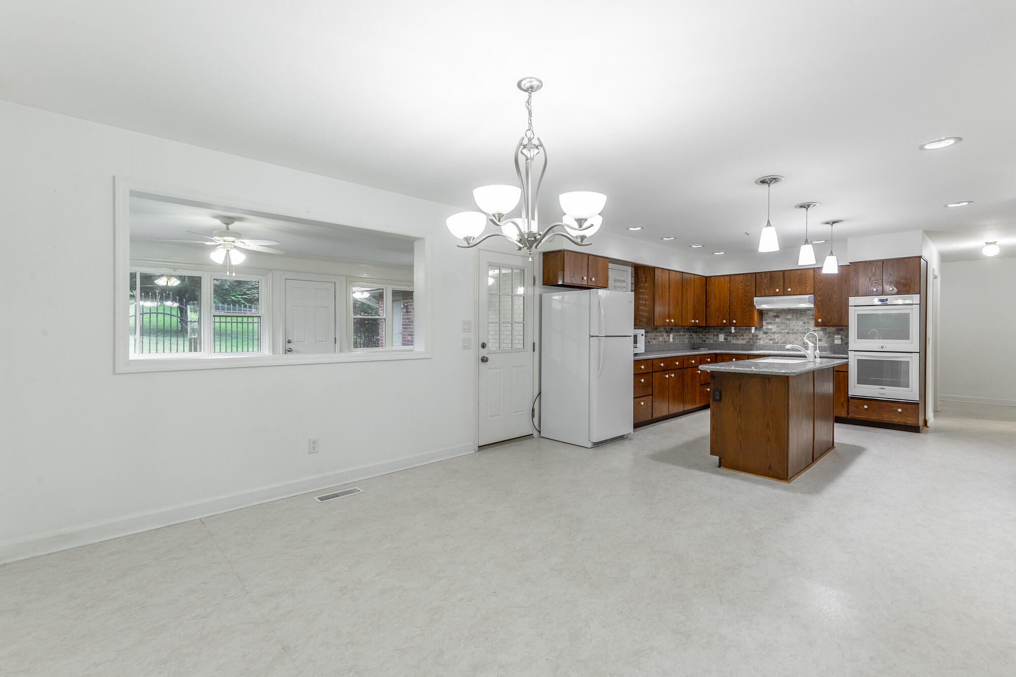 2046 North Concord Road Chattanooga, TN 37421 - Photo 13 of 101 2046 North Concord Road HD-104