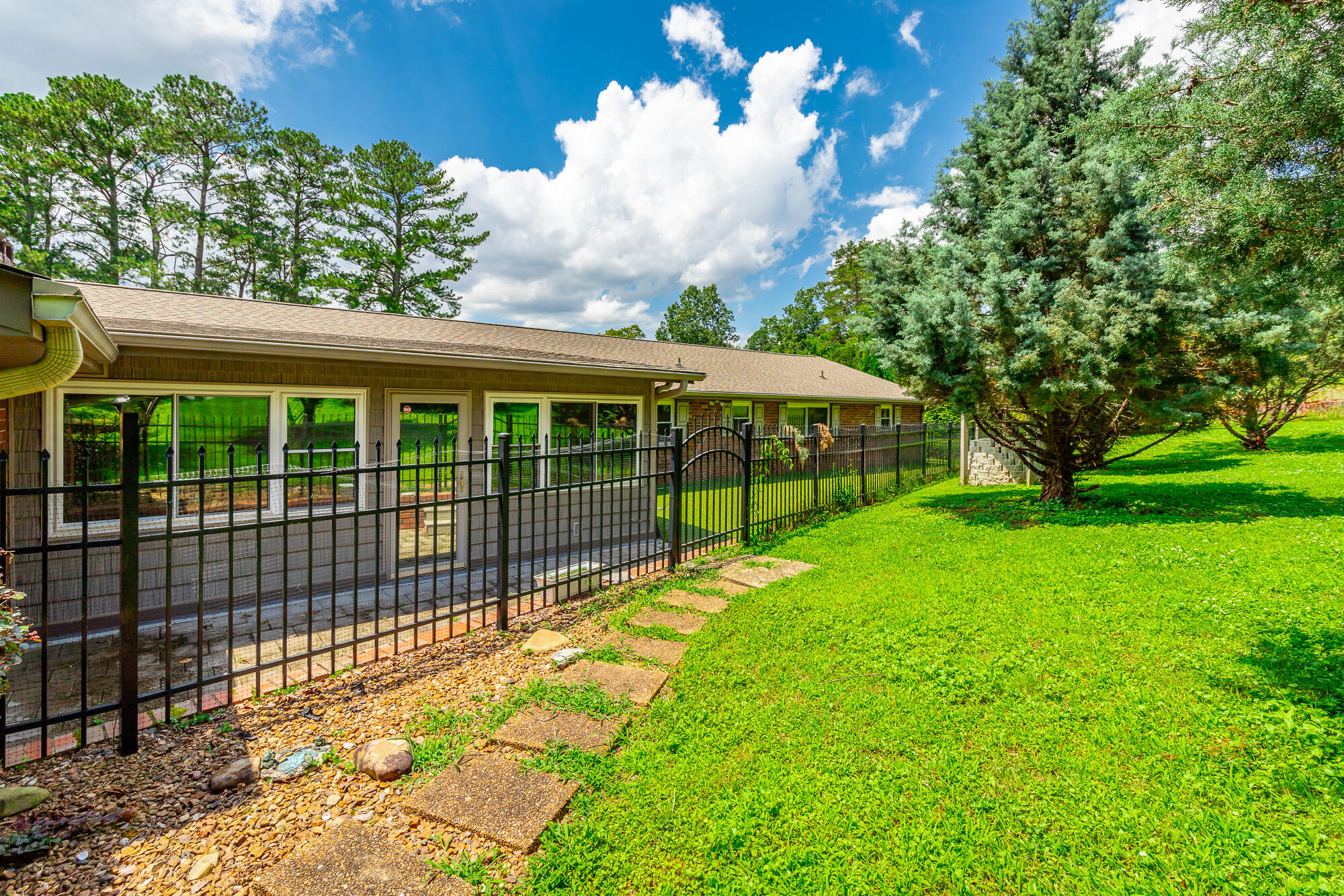 2046 North Concord Road Chattanooga, TN 37421 - Photo 83 of 101 2046 North Concord Road HD-81