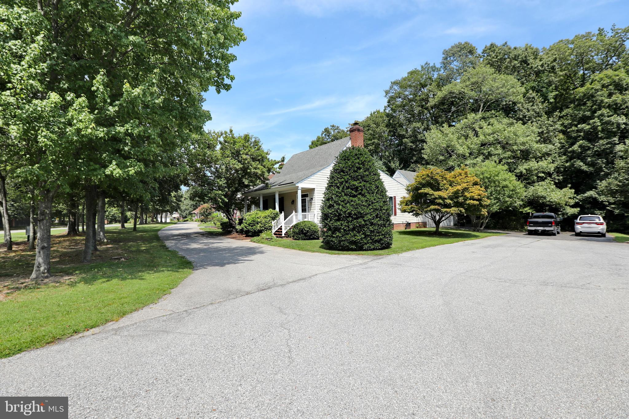 300 Hickory Circle La Plata, MD 20646 - Photo 2 of 42