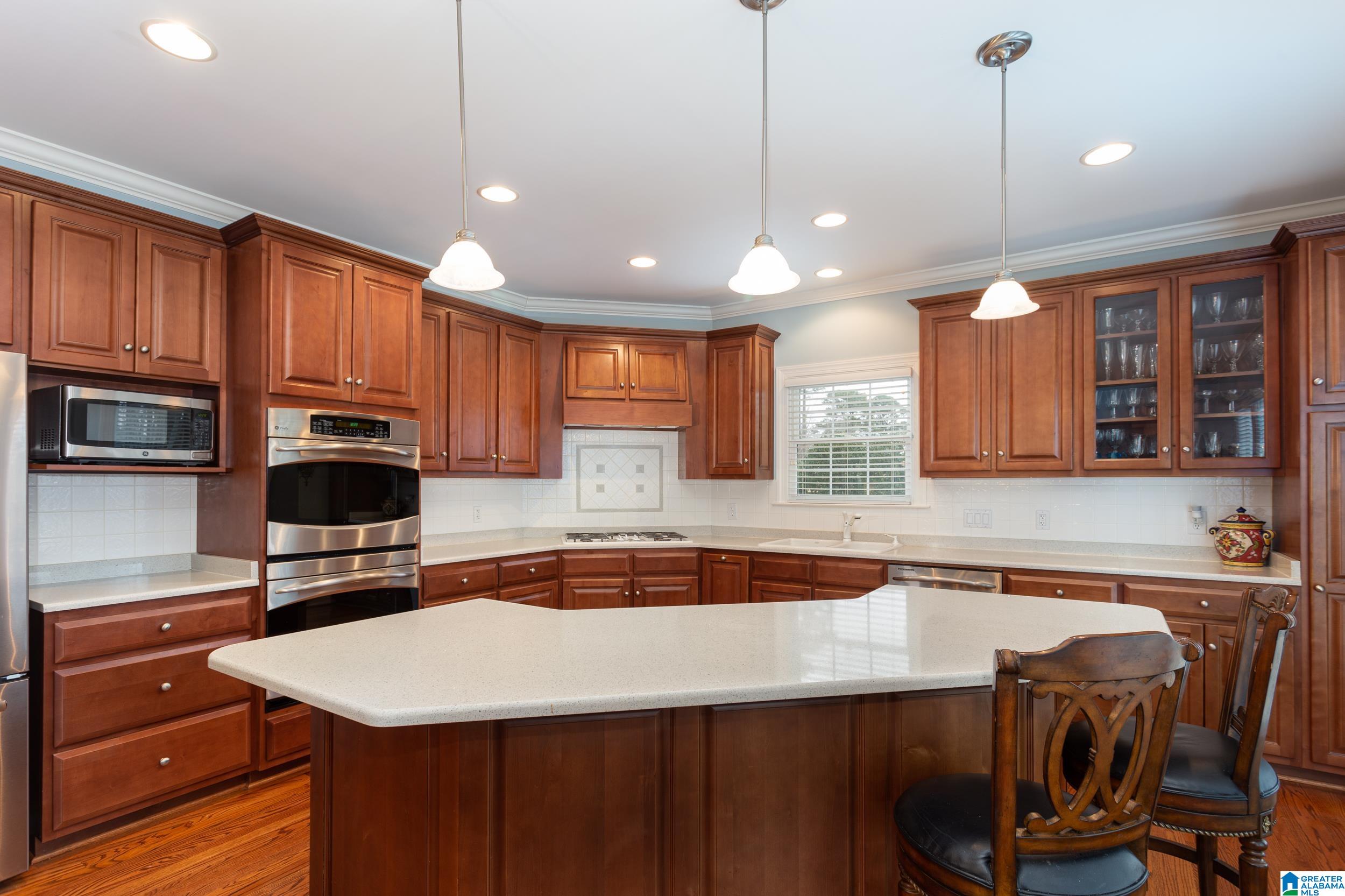 8 Country Squire Road Anniston, AL 36207 - Photo 2 of 45