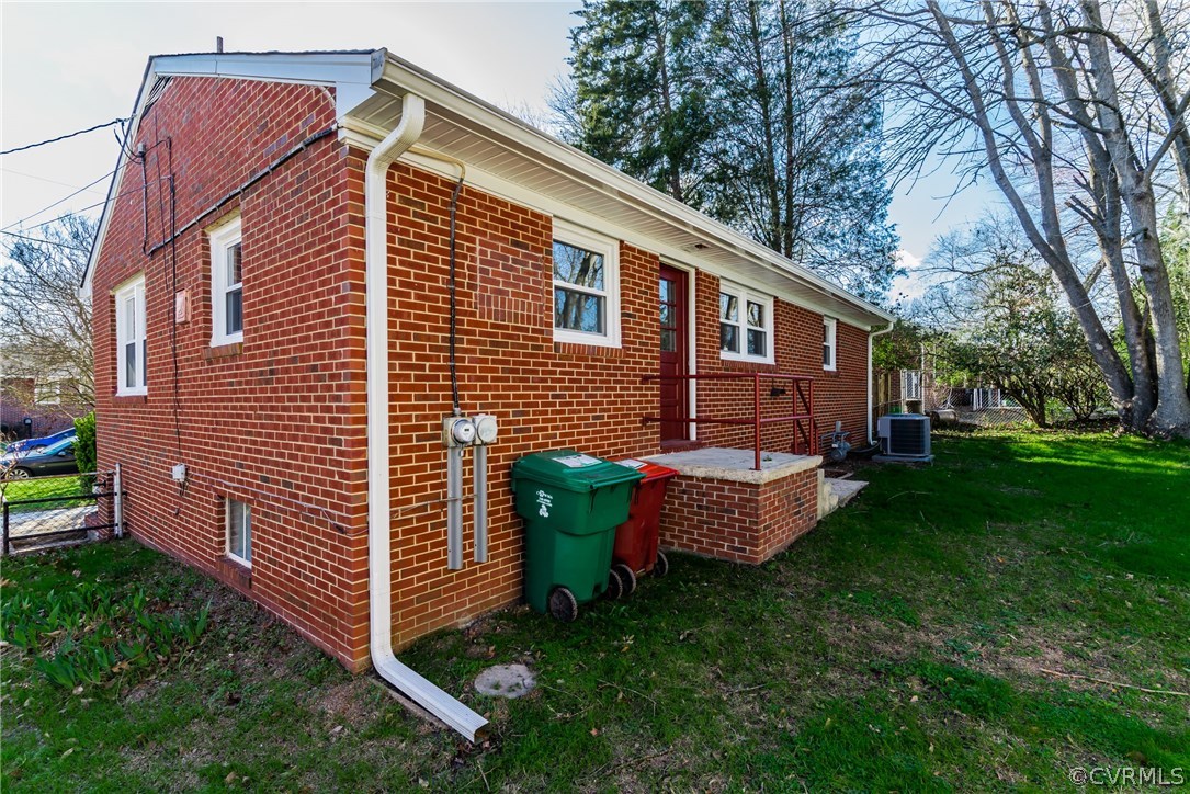 610 Fairlie Road Colonial Heights, VA 23834 - Photo 12 of 50 Gallery Image 12
