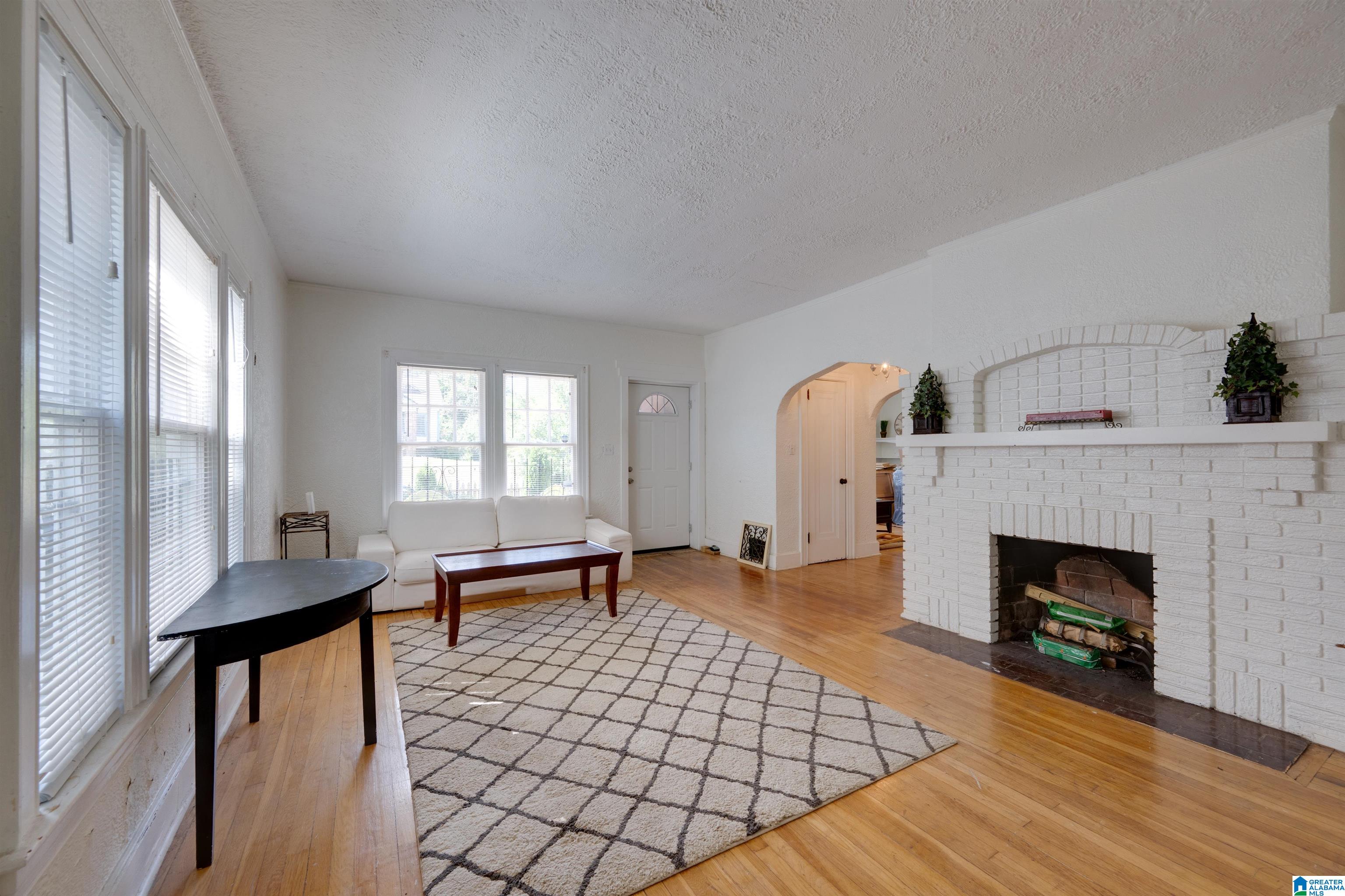 1736 28th Street North Birmingham, AL 35234 - Photo 9 of 44
