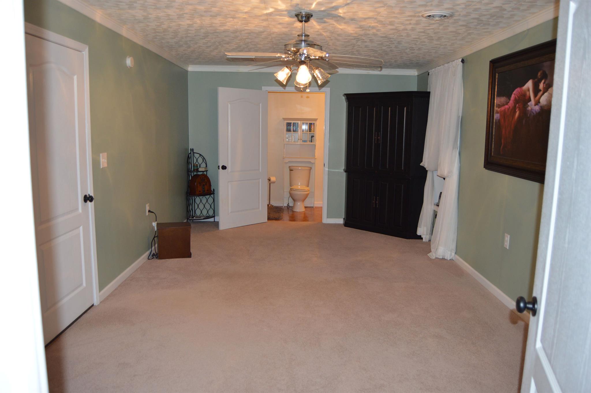1468 Upper Standing Rock Road Dover, TN 37058 - Photo 12 of 29 Gallery Image 12
