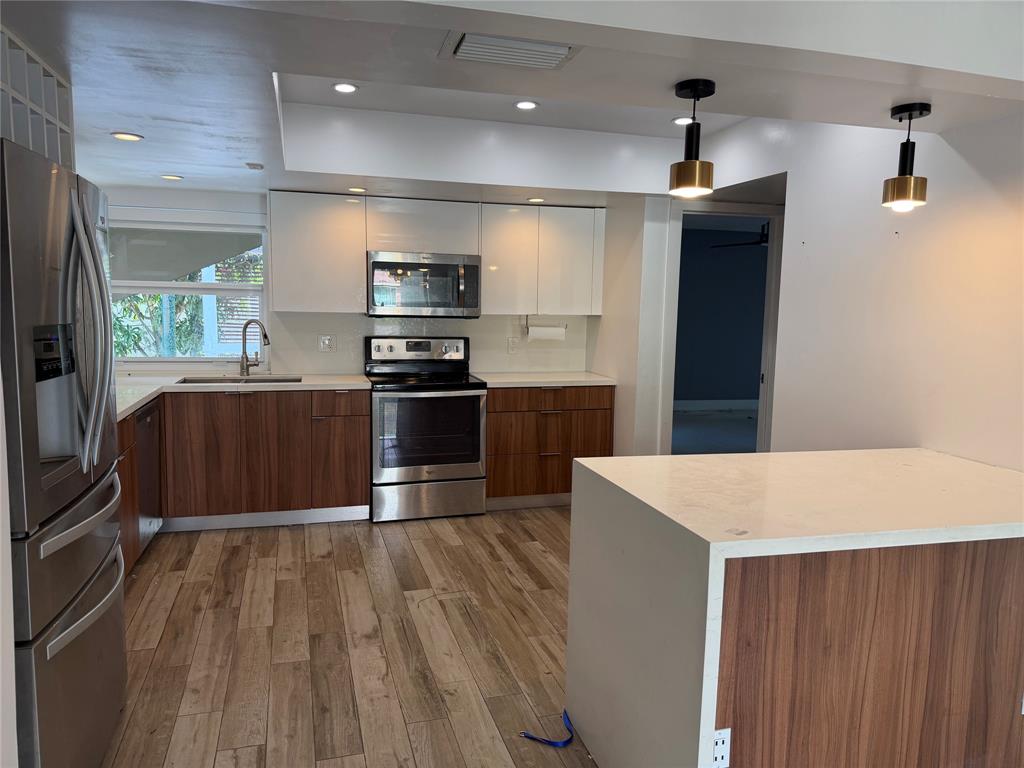 4560 Northwest 6th Court Plantation, FL 33317 - Photo 2 of 15