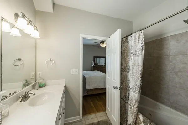 $3,000 | 1801 6th Avenue North, Unit A, Nashville, TN 37208