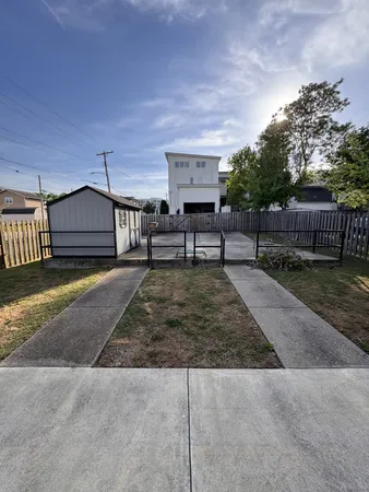 $3,000 | 1801 6th Avenue North, Unit A, Nashville, TN 37208