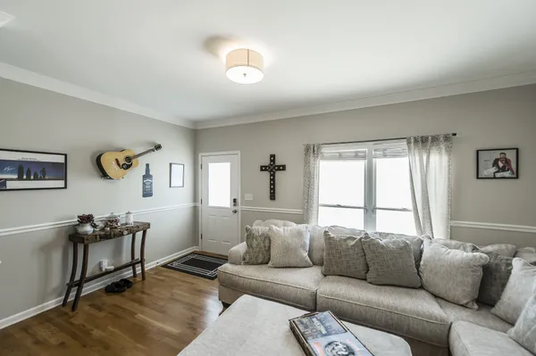 $3,000 | 1801 6th Avenue North, Unit A, Nashville, TN 37208