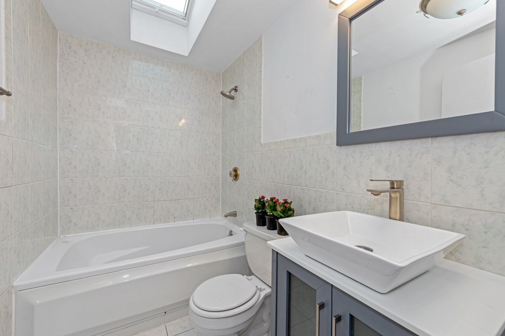 181 Bedford Road Woburn, MA 01801 - Photo 20 of 35