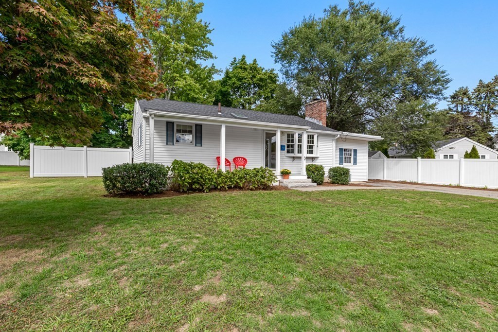 181 Bedford Road Woburn, MA 01801 - Photo 2 of 35