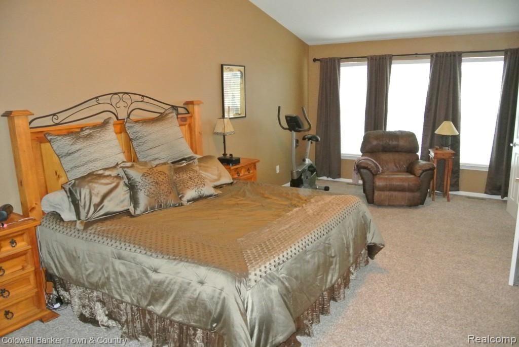 4245 Merriman Loop Howell, MI 48843 - Photo 18 of 40 DSC_1259.jpg