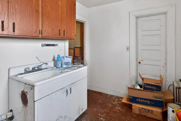 $105,000 | 409 South Park Street, Fairmont, MN 56031