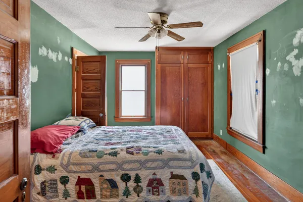 $105,000 | 409 South Park Street, Fairmont, MN 56031