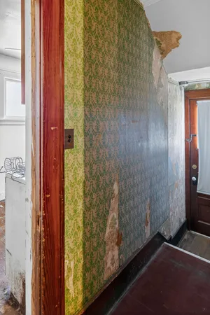 $105,000 | 409 South Park Street, Fairmont, MN 56031