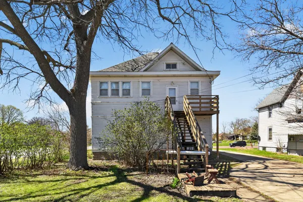 $105,000 | 409 South Park Street, Fairmont, MN 56031