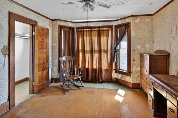 $105,000 | 409 South Park Street, Fairmont, MN 56031