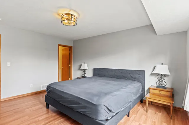 $170,000 | 5694 Oak Village Drive, Roscoe, IL 61073