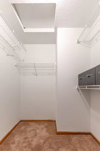 $170,000 | 5694 Oak Village Drive, Roscoe, IL 61073