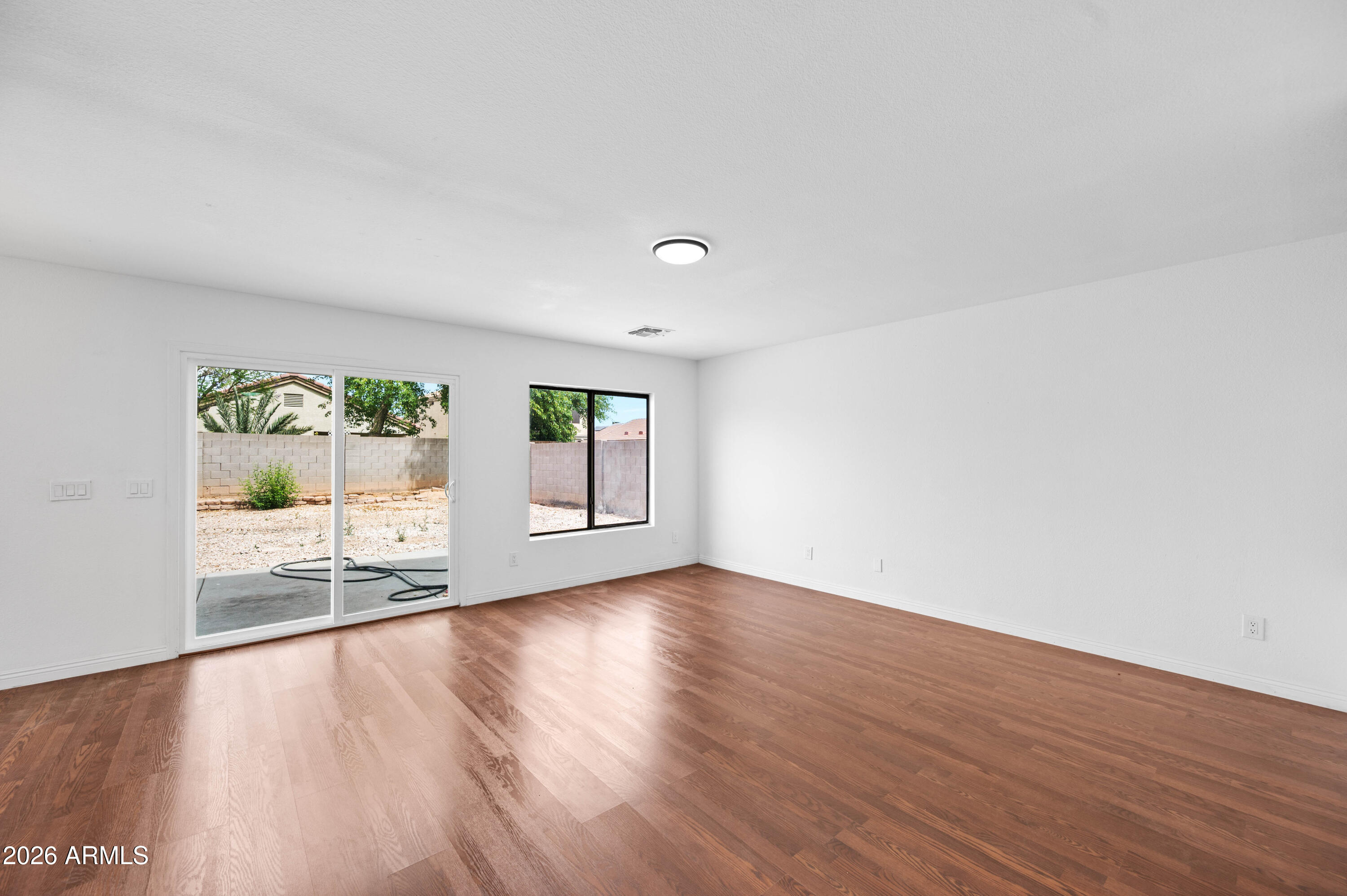 12926 West Redfield Road El Mirage, AZ 85335 - Photo 9 of 44 12926 W Redfield Rd El Mirage AZ 85335-1