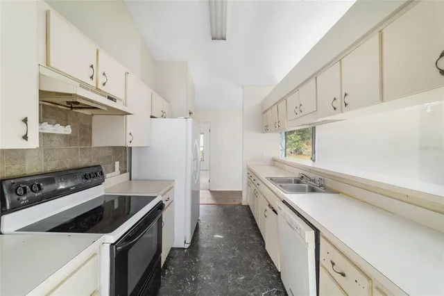 $235,000 | 12 Cedar Terrace, Ocala, FL 34472