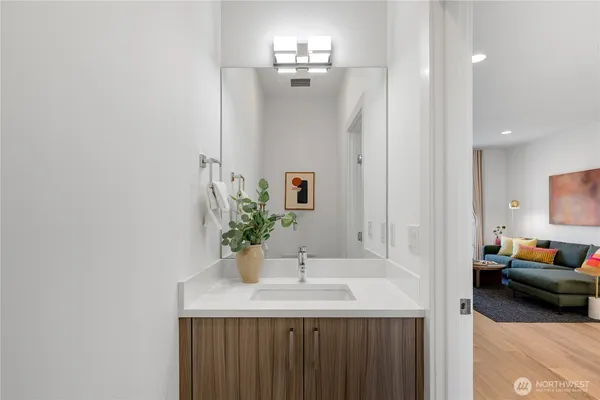 $1,050,000 | 1431 22nd Avenue, Seattle, WA 98122