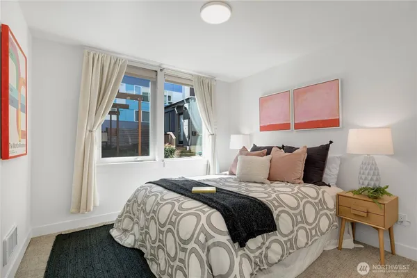 $1,050,000 | 1431 22nd Avenue, Seattle, WA 98122