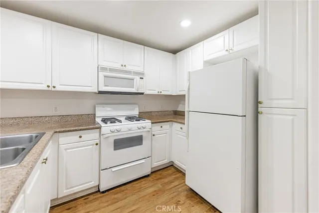 $2,850 | 2257 Watermarke Place, Irvine, CA 92612