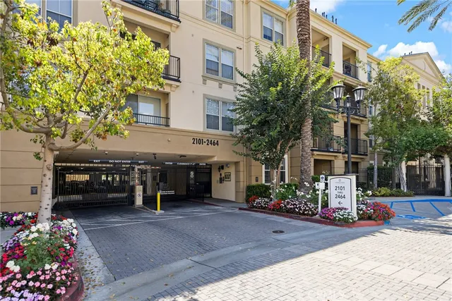 $2,850 | 2257 Watermarke Place, Irvine, CA 92612