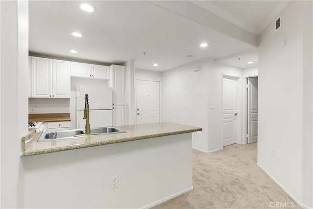 $2,850 | 2257 Watermarke Place, Irvine, CA 92612