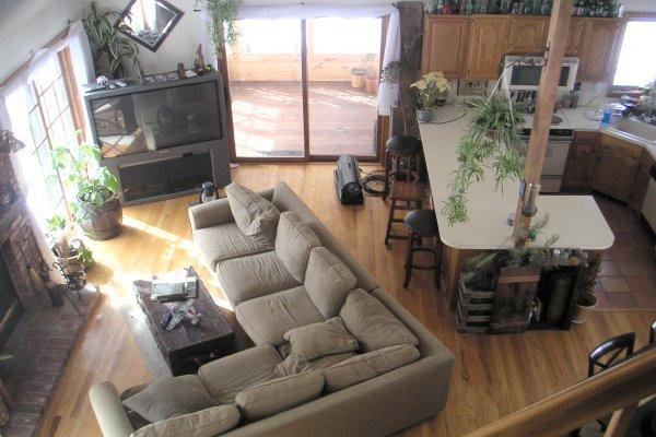 90 Pheasant Run Bushkill, PA 18324 - Photo 6 of 10 Living Room