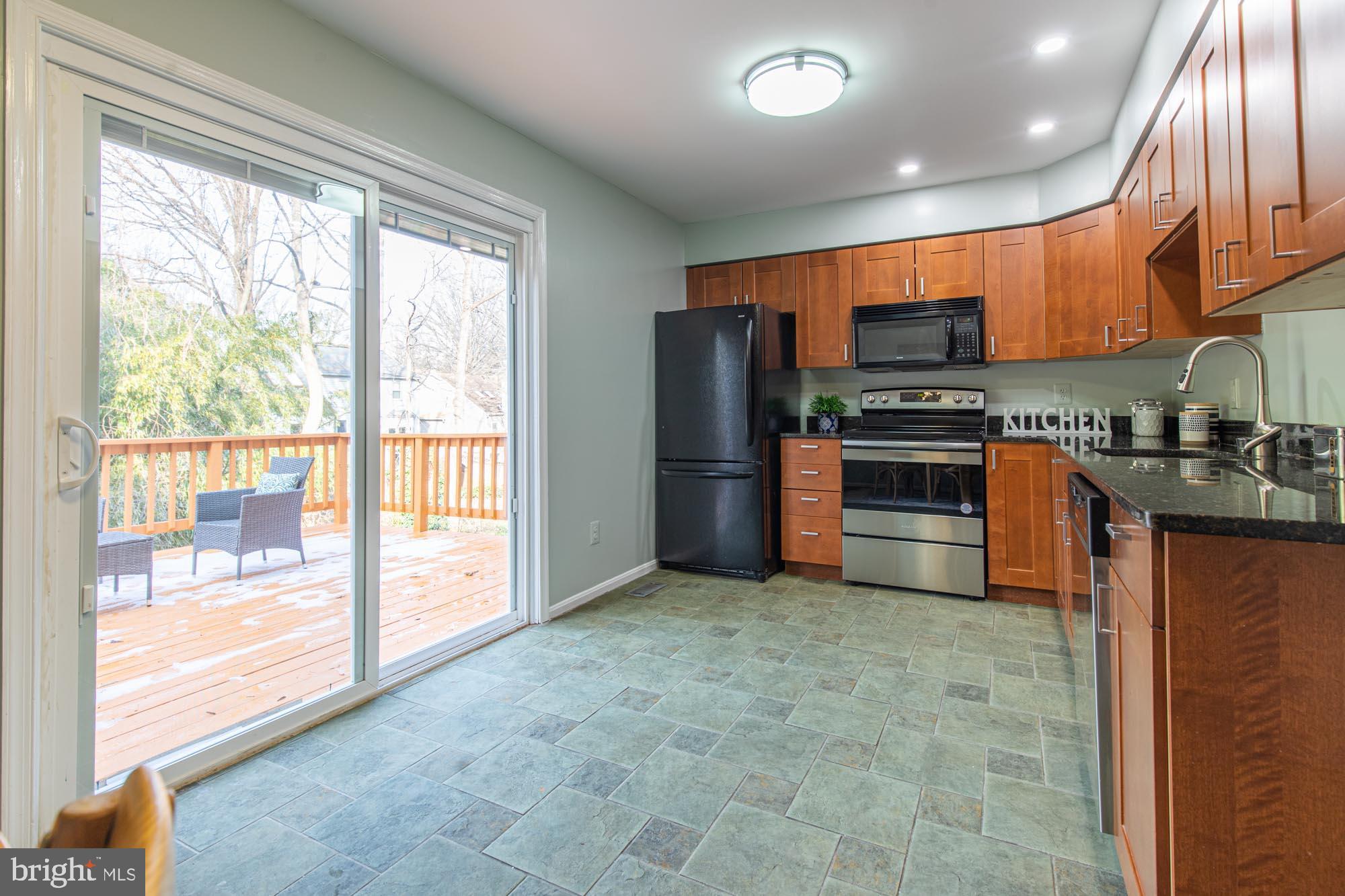 125 Kinsman View Circle Silver Spring, MD 20901 - Photo 12 of 37 Gallery Image 12